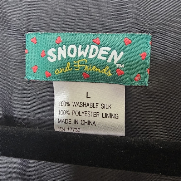 Snowden & Friends Raggedy Ann Andy Christmas Holiday Black Vest Large Fun Silk - Picture 2 of 5